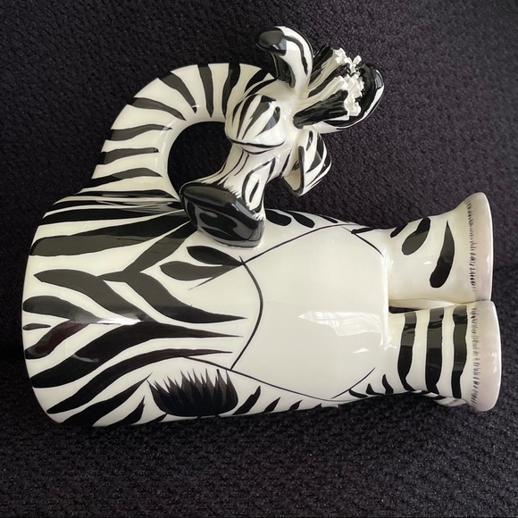 SWAK 2004 Giraffe Lynda Corneille Mug Cup - Picture 6 of 11